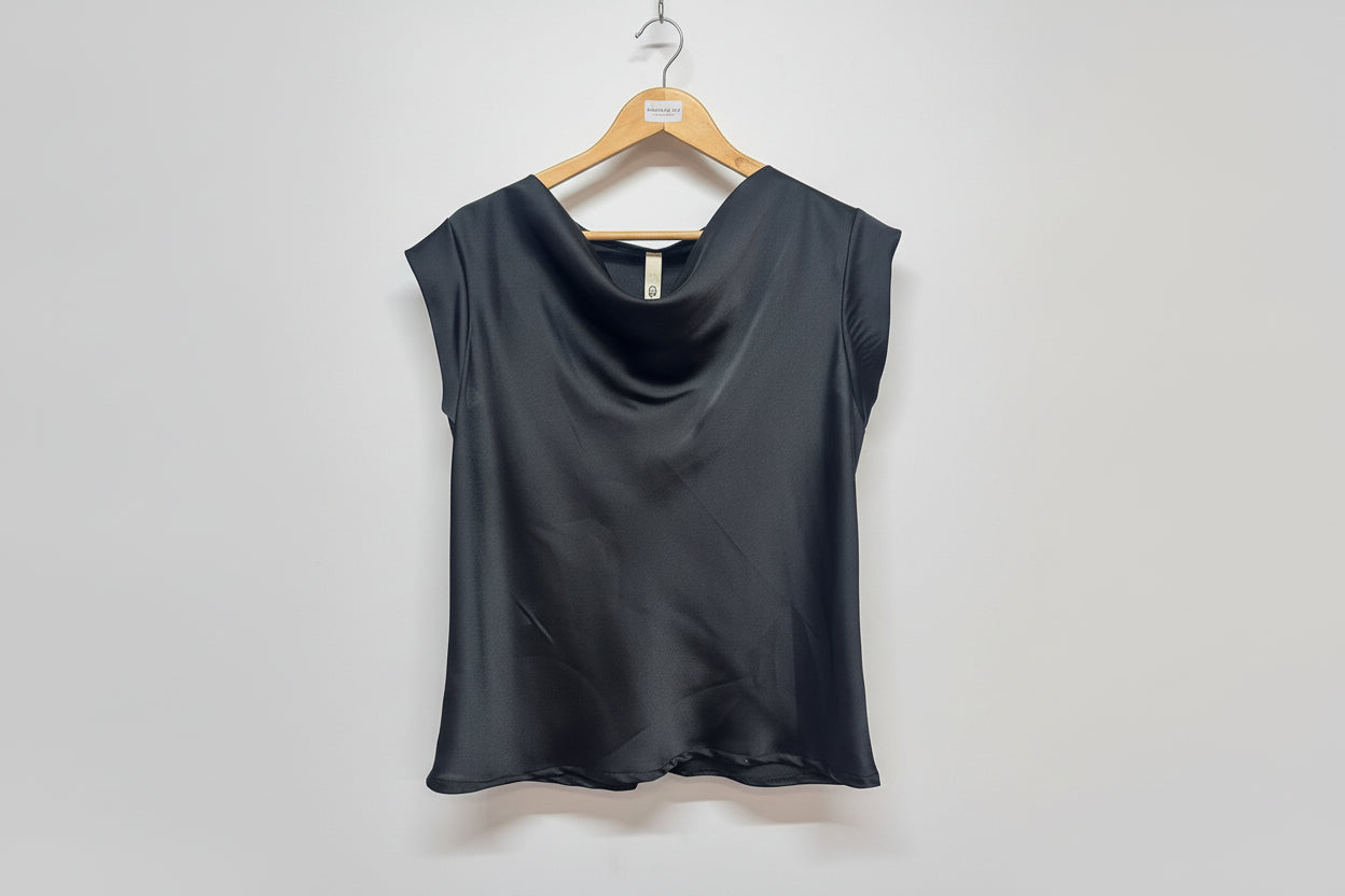 ladies one size satin top