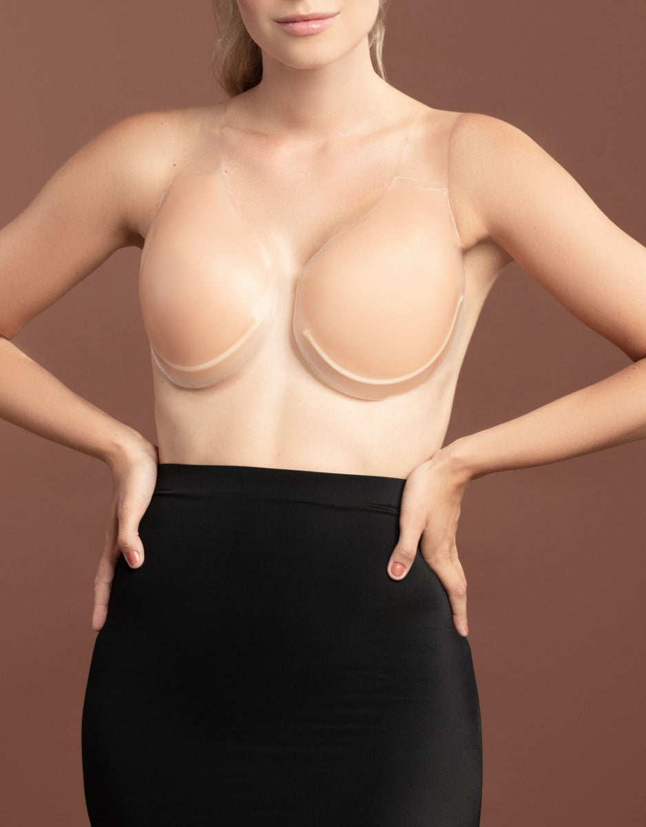 Avon Malaysia, Unwrap the gift of lift and charm 🖤✨ The New Delilah UW Bra  gives the perfect fit with foam cups, adjustable straps and a silhouette