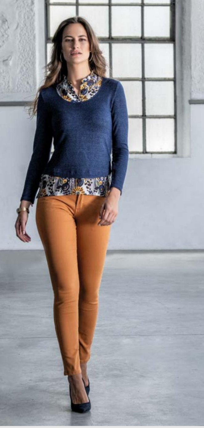 AUTUMN  WOMENS  FASHIONS