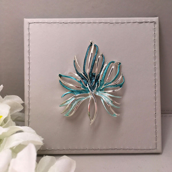MAGNETIC BROOCH ABSTRACT FLOWER XZ-13 Various Colours