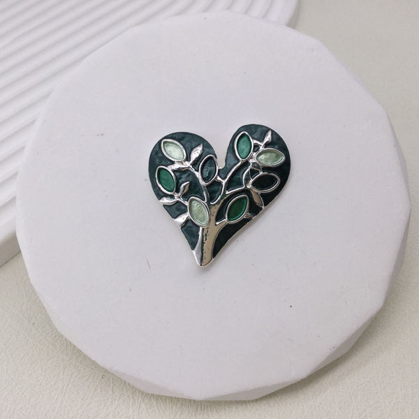 MAGNETIC BROOCH HEART XZ-1142 Various Colours