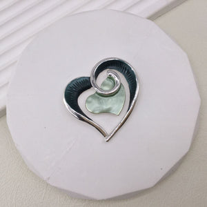 MAGNETIC BROOCH HEART WAVE XZ-1373  Various Colours