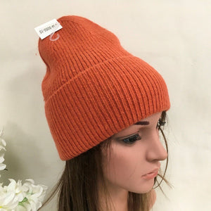 Ladies Knitted Beanies M5050