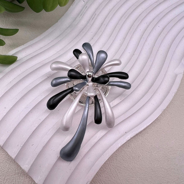 Ladies Magnetic Brooch  Splash XZ-2544
