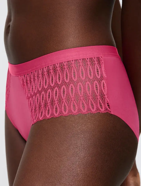 Triumph Ladies Aura Spotlight Maxi Knickers Flashy Pink