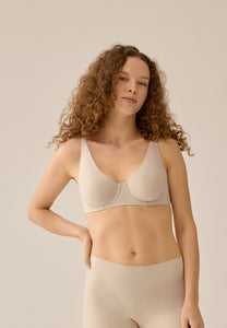 naturana tshirt  bra