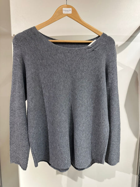 Jessie+K Ladies Soft Round Neck Jumper with Curved Hem JK171831