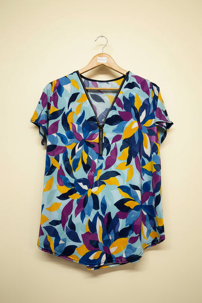 ladies  one  size  tops