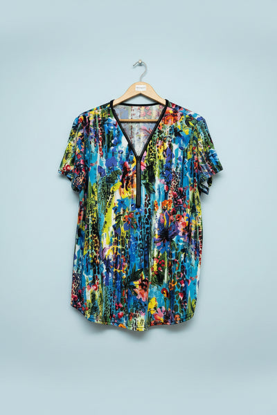 ladies  one  size  tops