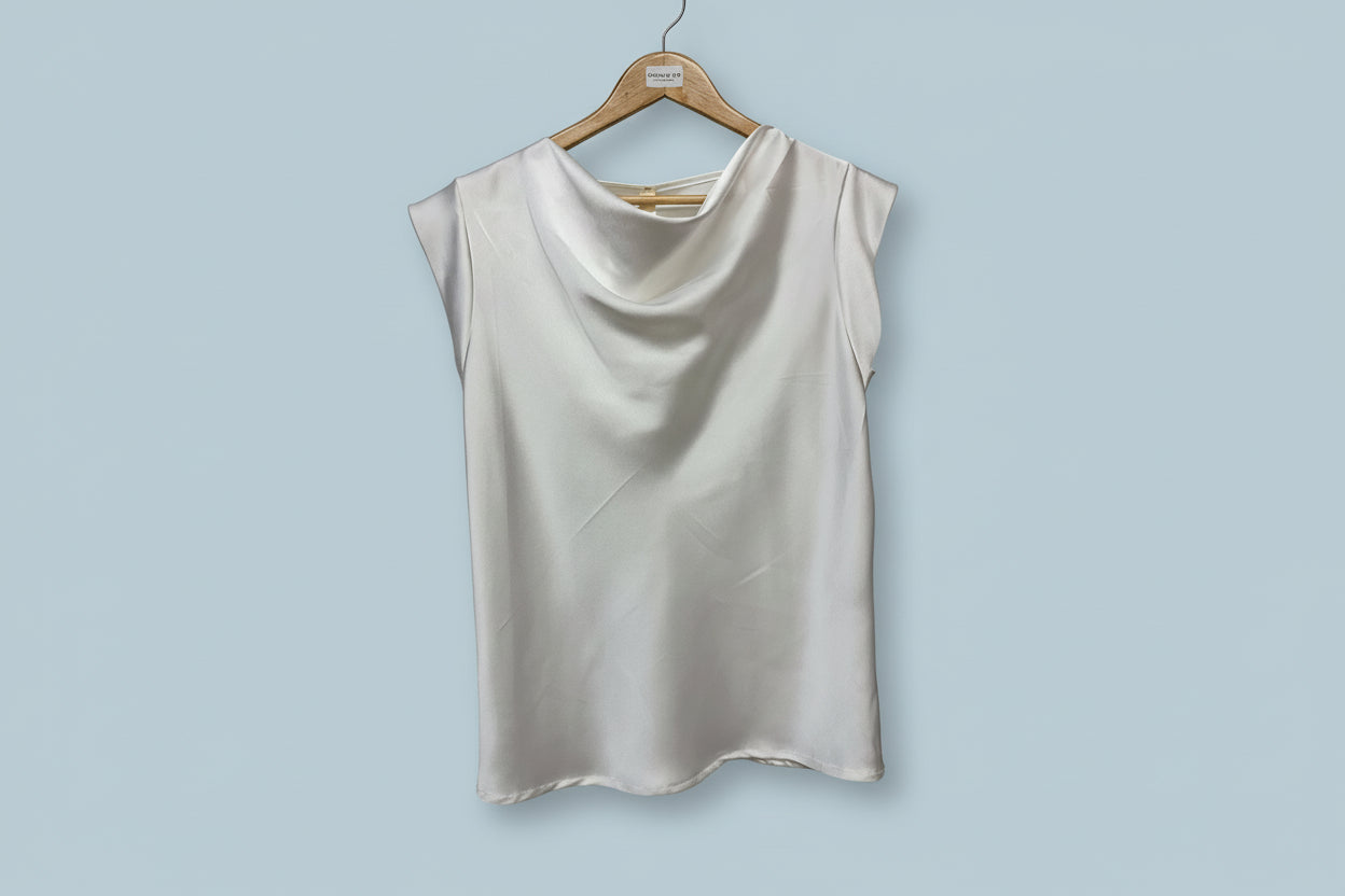 ladies one  size satin top
