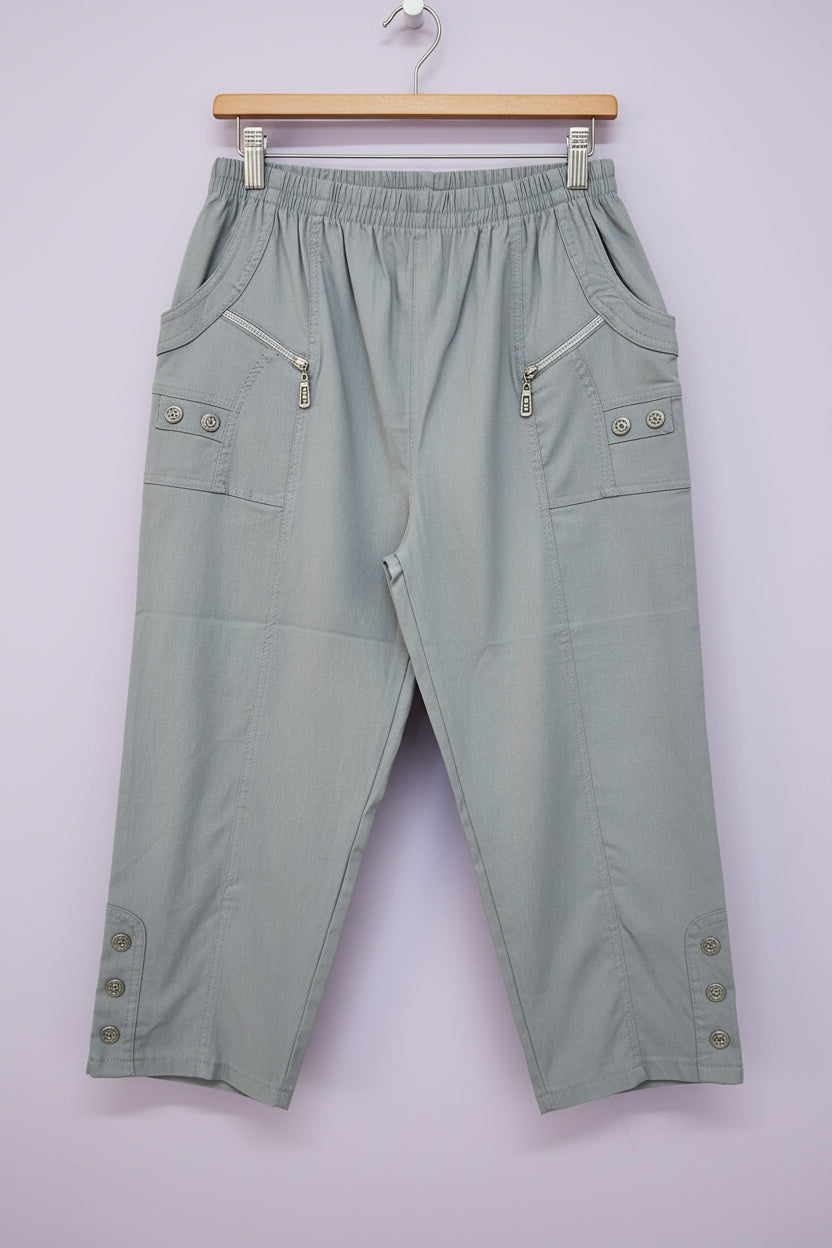 ladies 3/4  grey trousers