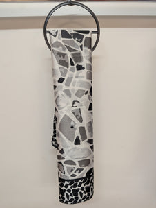 Ladies Square Scarves Mosaic Pattern with Border 3168