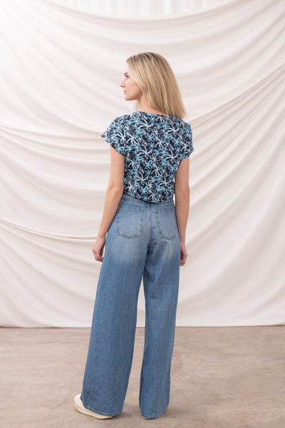 Lighthouse Ladies Ariana Tee - Navy Floral