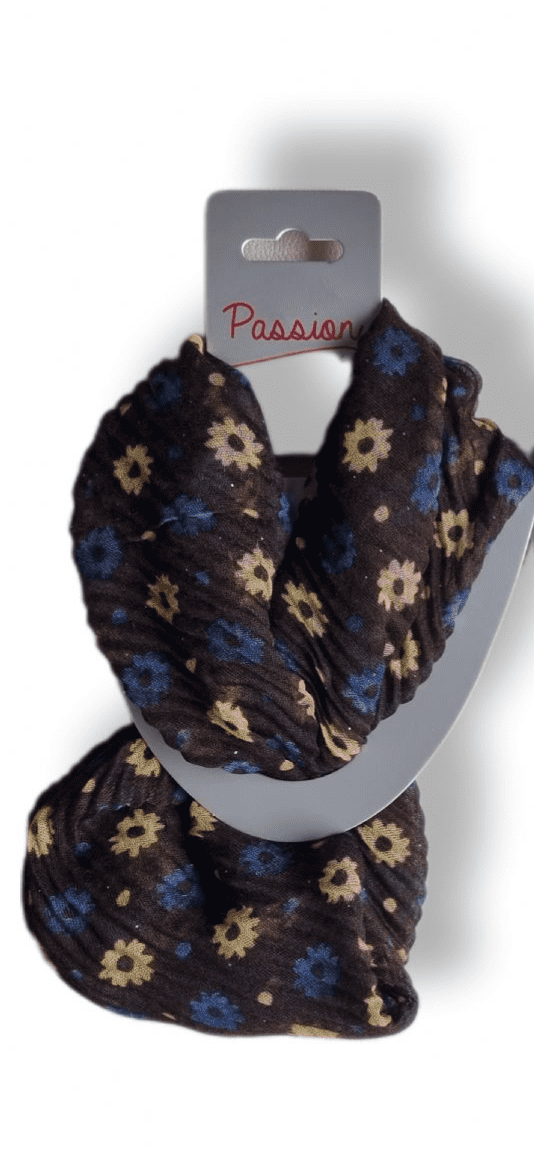 Daisy Print Magnetic Scarf MM1981 3 Colours