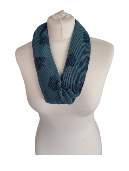 Tree Of Life Print Magnetic Scarf RC22117 2 Colours