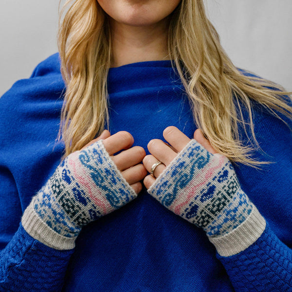 Zelly Blue Nordic Fingerless Gloves