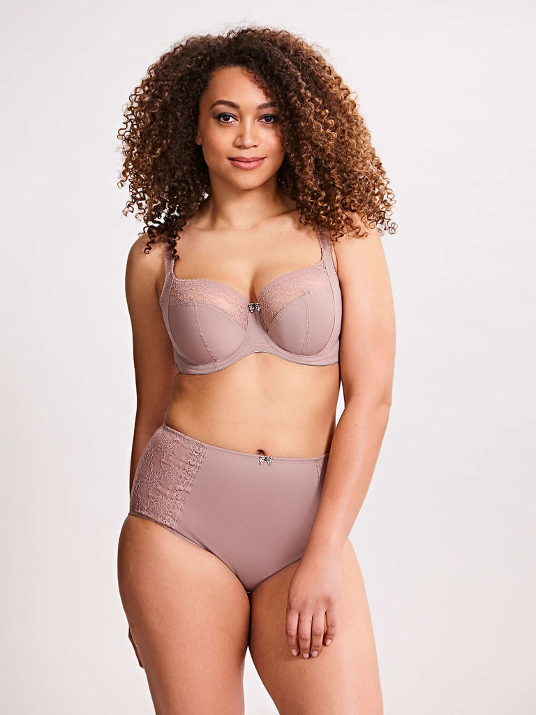 Sculptresse Chi Chi style 7695 – Charles Fay