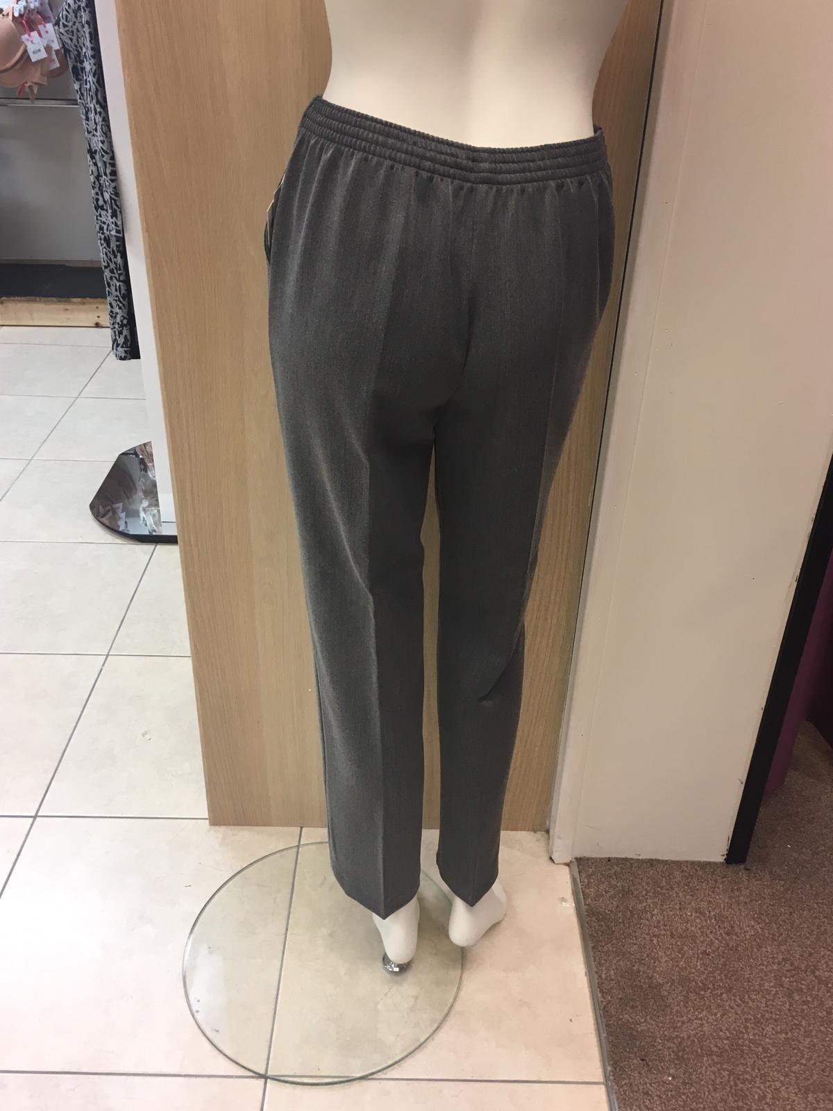 Ladies  Elastic  Trousers4